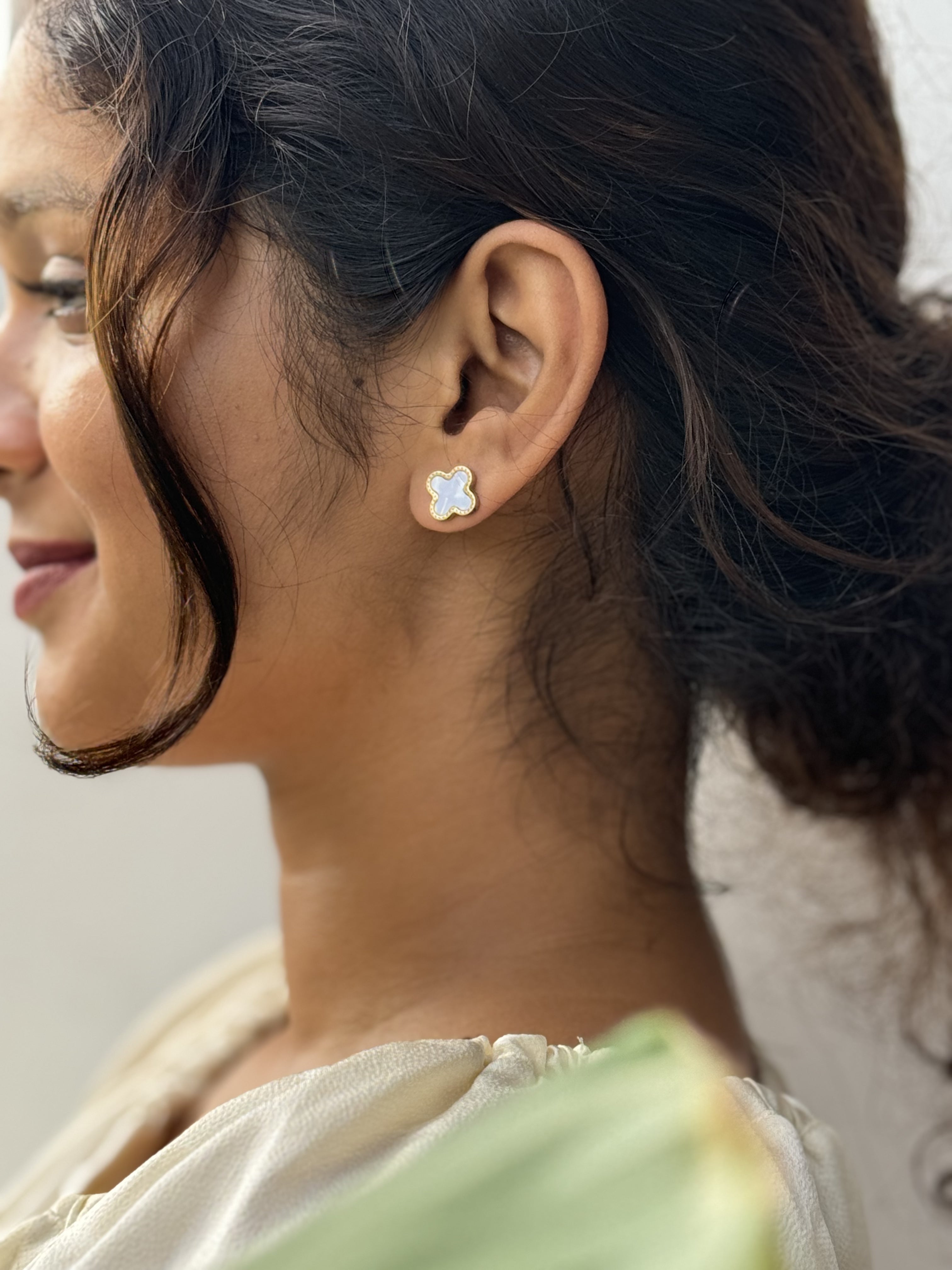 White Clover Studs